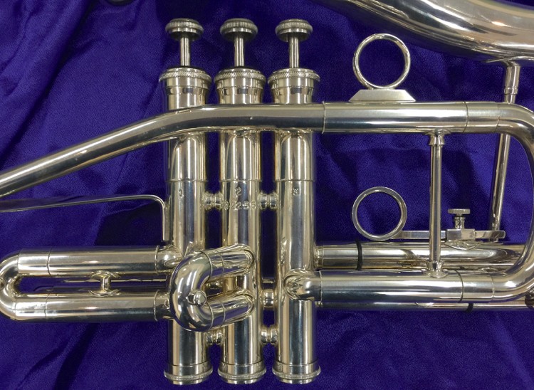DEG “Classic” Sax-Shaped Trumpet S/n C2712 RARE! - Image 11