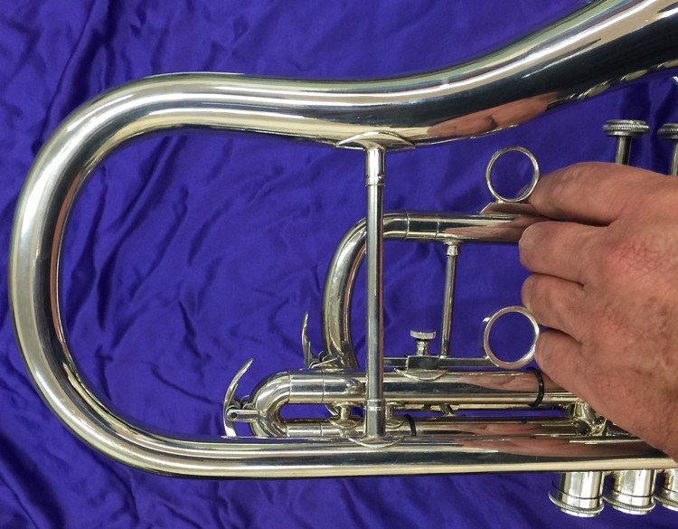 DEG “Classic” Sax-Shaped Trumpet S/n C2712 RARE! - Image 7
