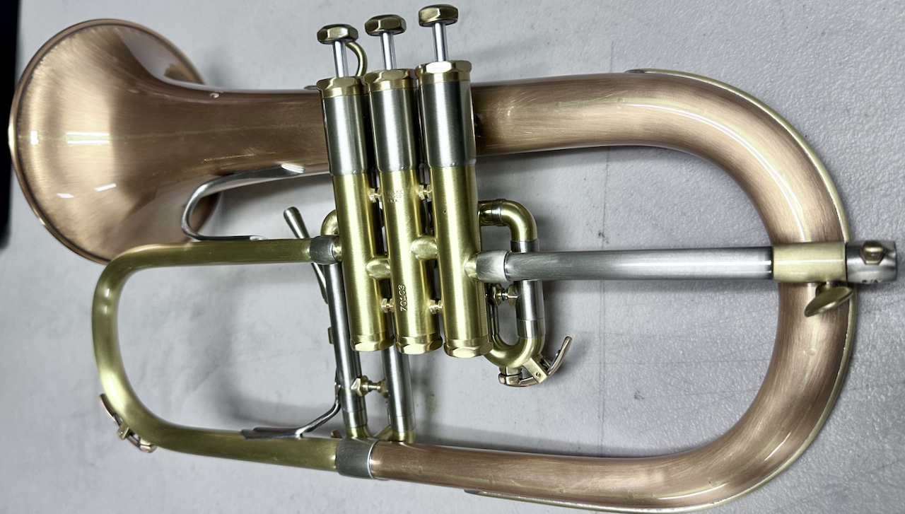 Schilke 1040FL-BrL Bb Flugelhorn S/n 72629 (w/ Rose Brass Bell, Brushed Lacquer) - Image 7