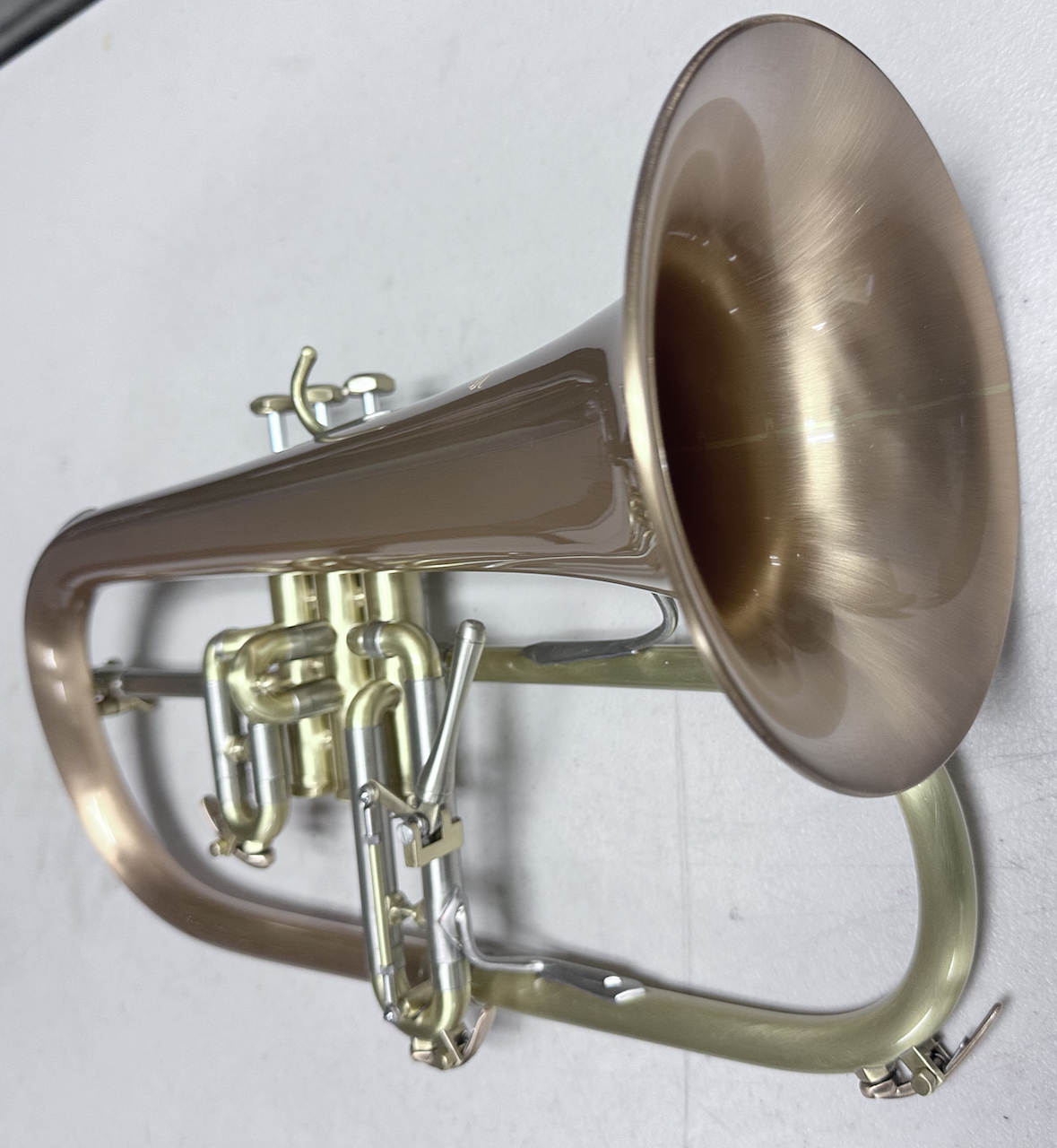 Schilke 1040FL-BrL Bb Flugelhorn S/n 72629 (w/ Rose Brass Bell, Brushed Lacquer) - Image 6