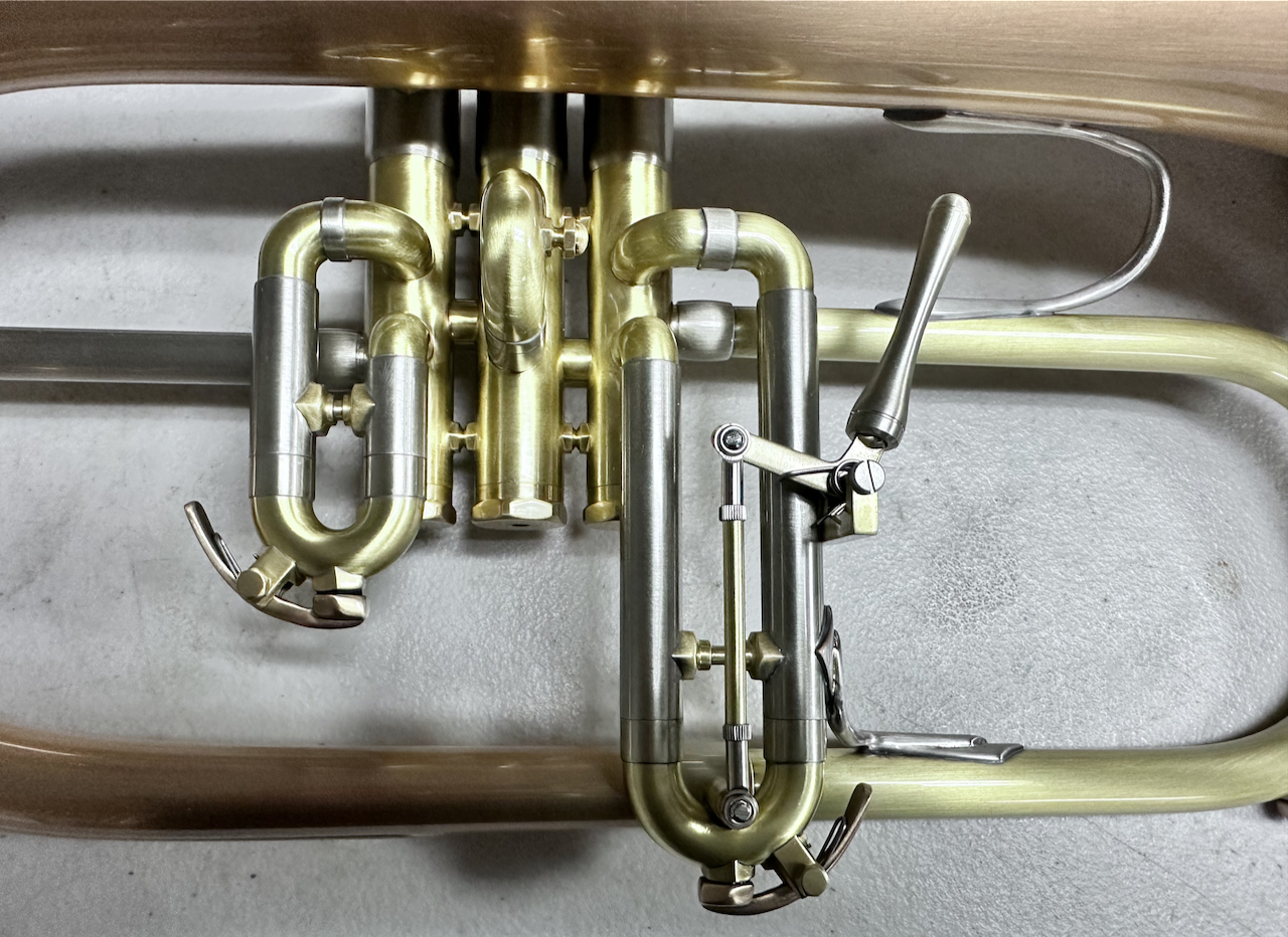 Schilke 1040FL-BrL Bb Flugelhorn S/n 72629 (w/ Rose Brass Bell, Brushed Lacquer) - Image 5