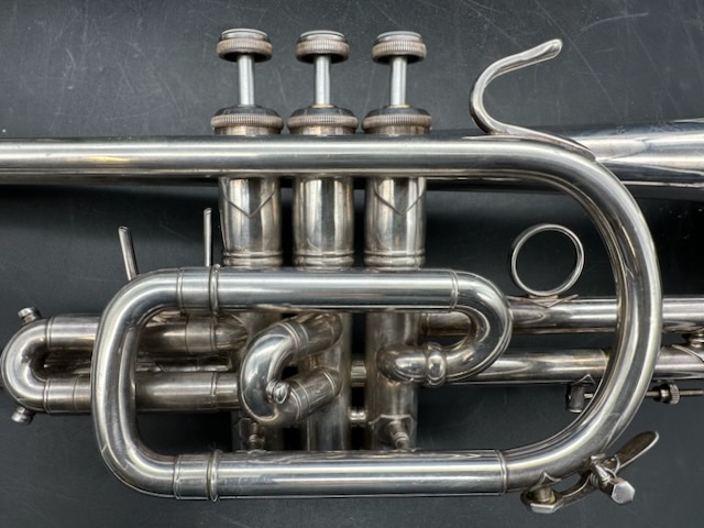 Bach Stradivarius Cornet 180ML 37 S/n 597955 - Image 9