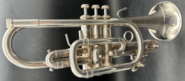 Bach Stradivarius Cornet 180ML 37 S/n 597955 - Image 2