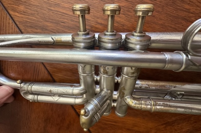 Martin Handcraft Dansant Trumpet Sn/ 76599 Circa 1927 - Image 10