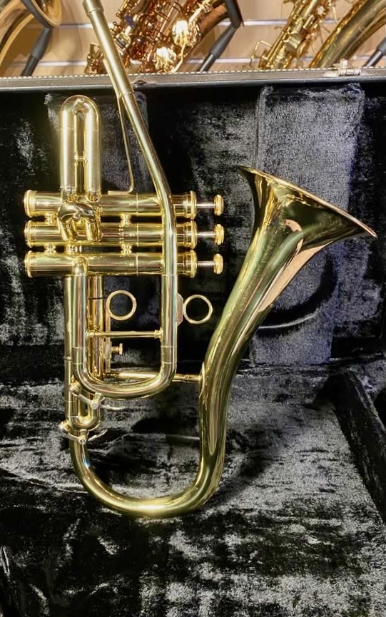 DEG “Classic” Sax-Shaped Trumpet S/n C2712 RARE! - Image 3