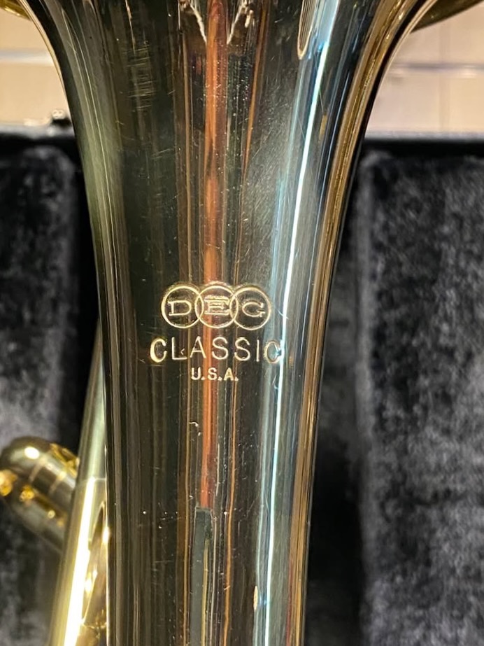 DEG “Classic” Sax-Shaped Trumpet S/n C2712 RARE! - Image 4