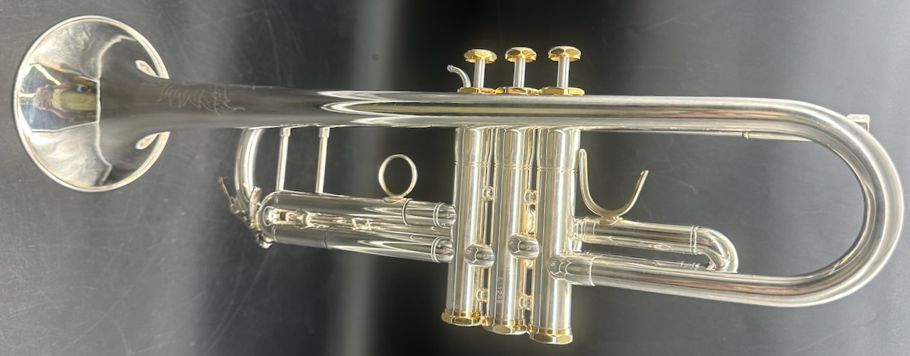 Eastman Mdl ETR 520GS S/n 511288 Silver W/ Gold Trim - Image 5