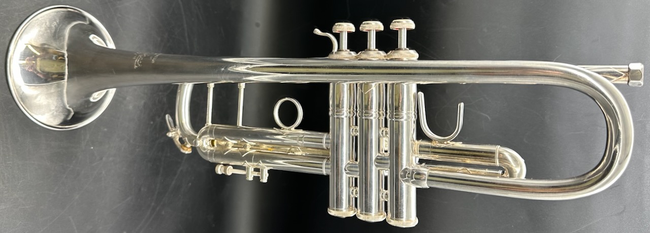 Bach Stradivarius 37 ML • S/N 100352 • Elkhart • Excellent Silver Plate • Original Case & 10½C Mouthpiece - Image 6