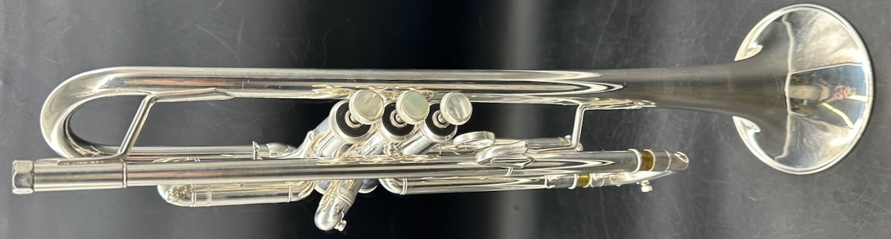 Bach Stradivarius Model 180-37 Bb S/n 732815 (Silver ) Like New! - Image 4