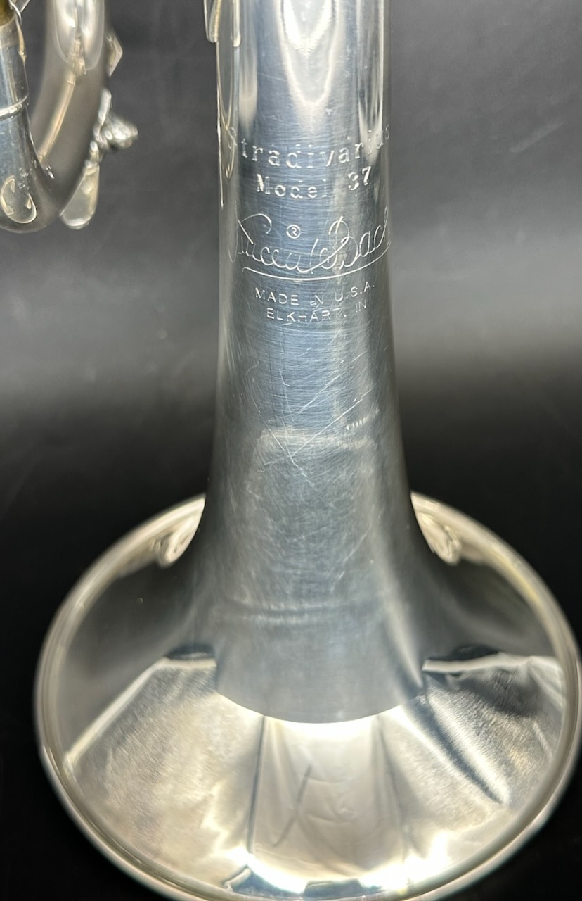 Bach Stradivarius Model 180-37 Bb S/n 732815 (Silver ) Like New! - Image 11