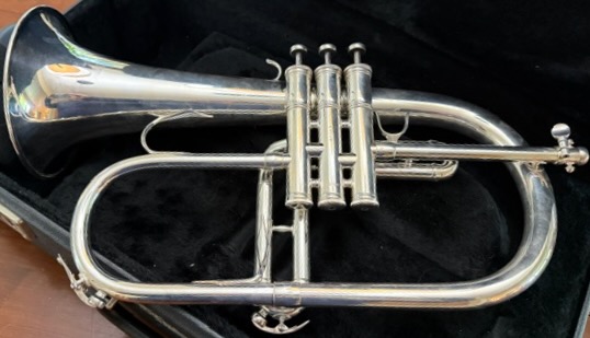 Benge 3FL Flugelhorn S/n 42313 (Silver Plate) - Image 3