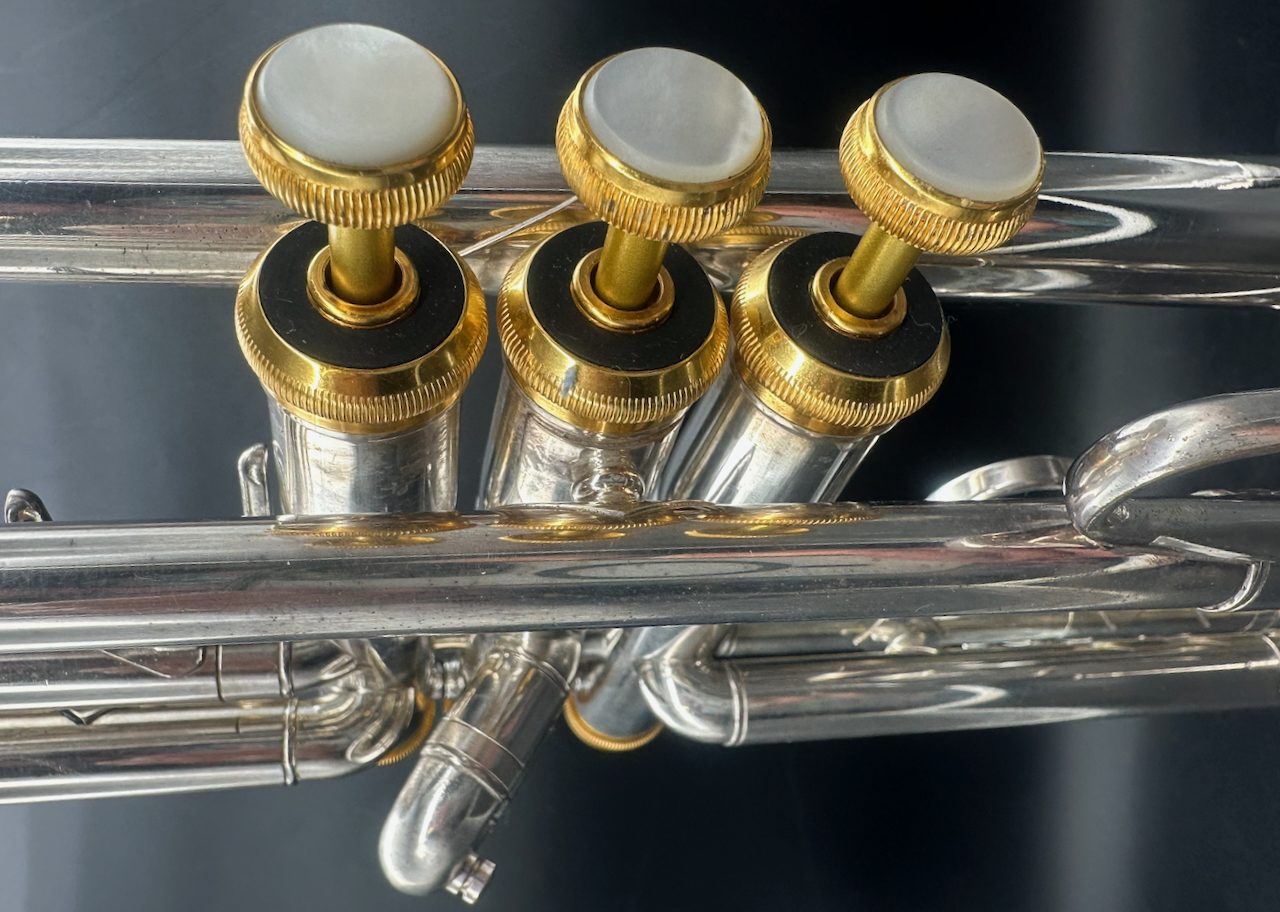 Bach Stradivarius Model 37 ML Trumpet S/n 165228 - Image 4