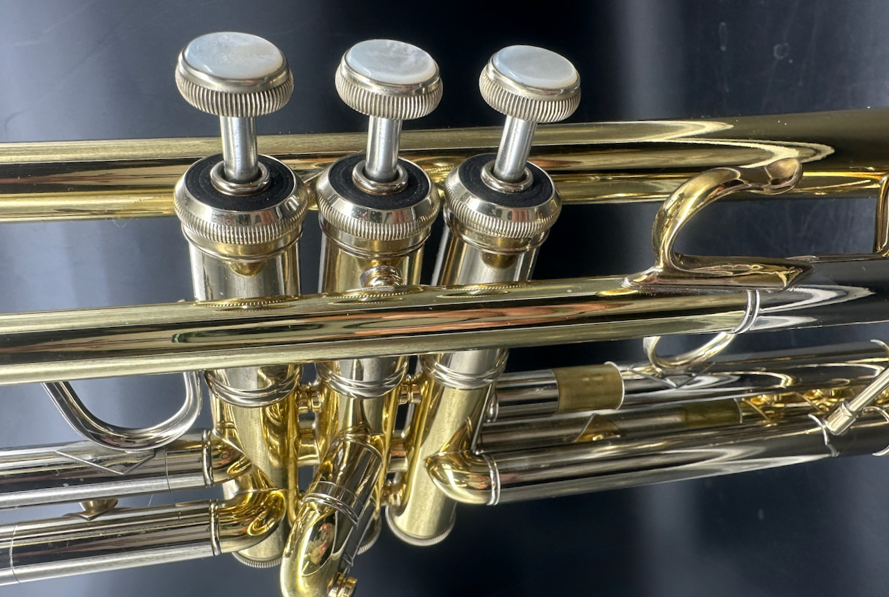 Bach Stradivarius Model 37 50th Anniversary — S/N 737767 - Image 4