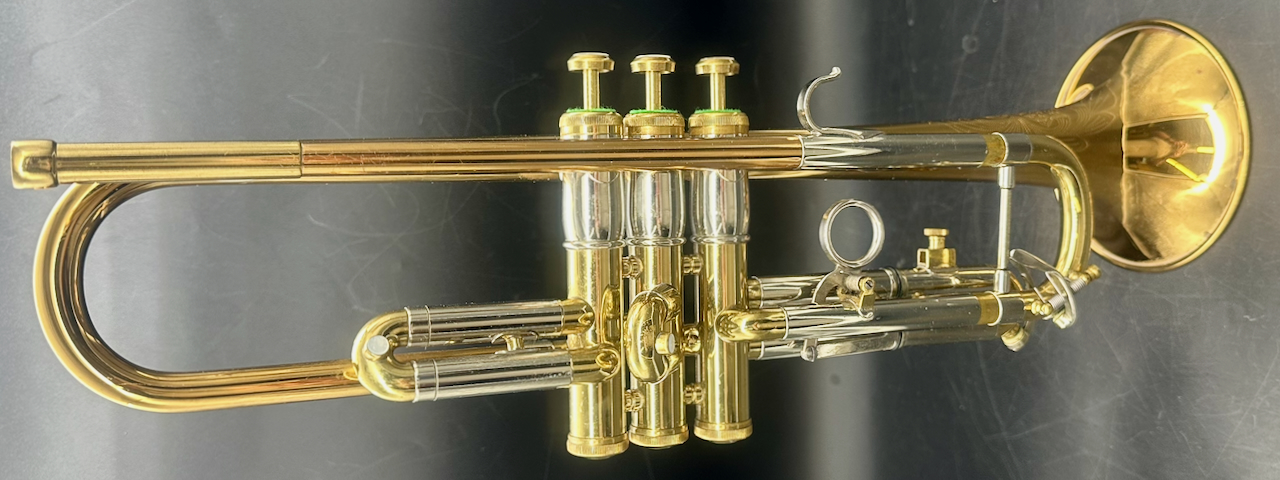 Olds Recording Bb Trumpet S/N 579828 (Circa 1967) - Image 2
