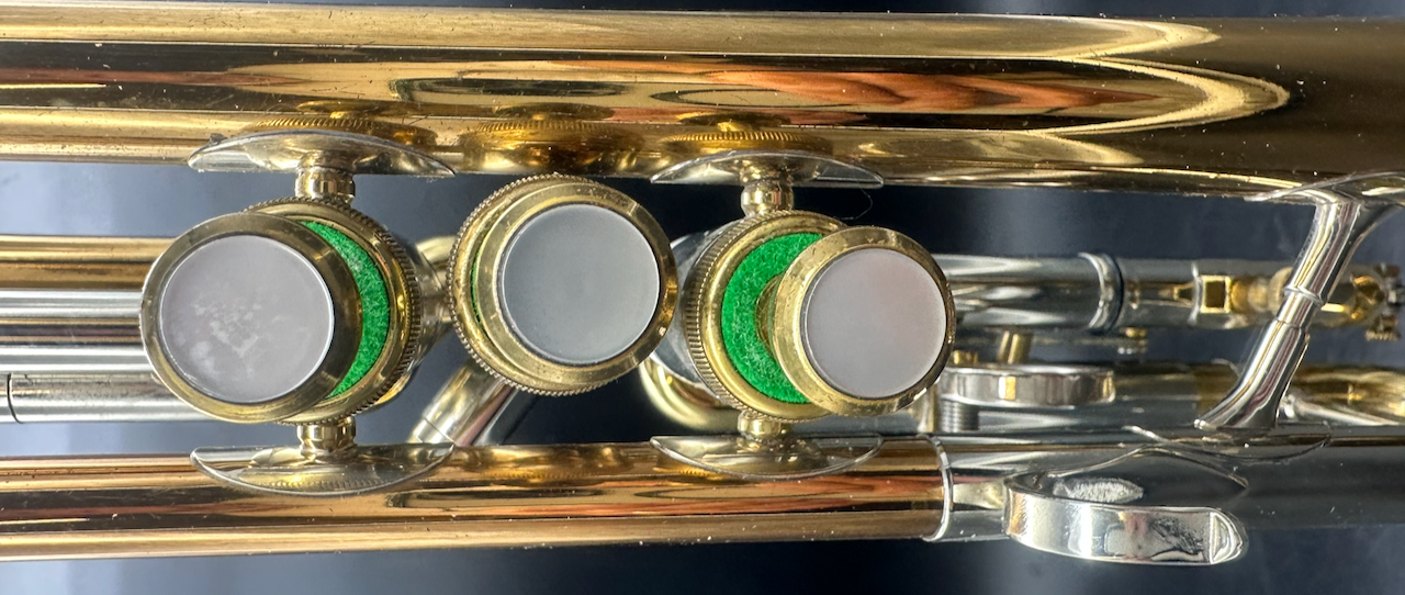 Olds Recording Bb Trumpet S/N 579828 (Circa 1967) - Image 6