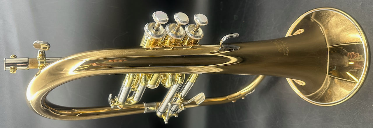 Yamaha YFH-631G S/n 472881 Lacquer (Like New) - Image 3