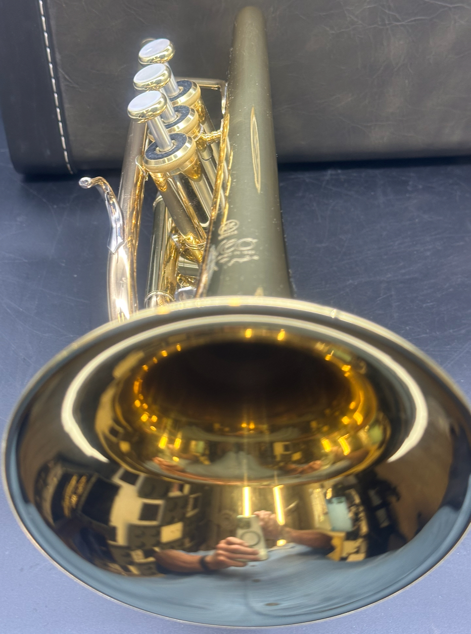 YCR-8335 "NEO" Cornet S/n D78472 - Image 11