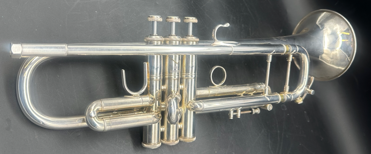 Bach Stradivarius ML 72* S/n 90868 - Image 6